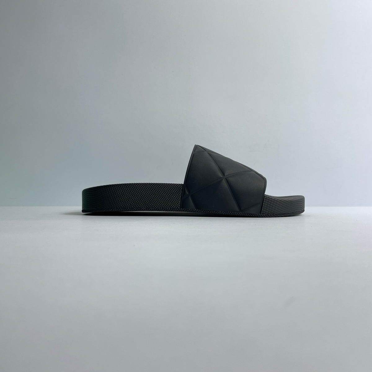 Bottega Veneta The Slider rubber sandals