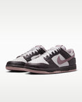 Nike Dunk Low SE Sneakers