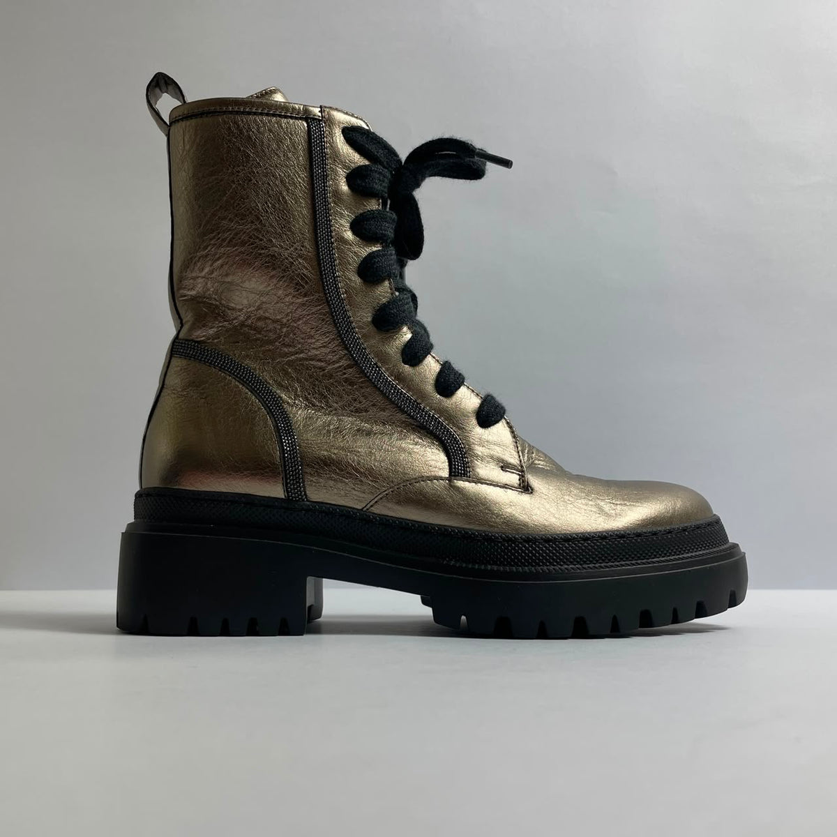 Brunello Cucinelli Botas Color Cobre con Cordones