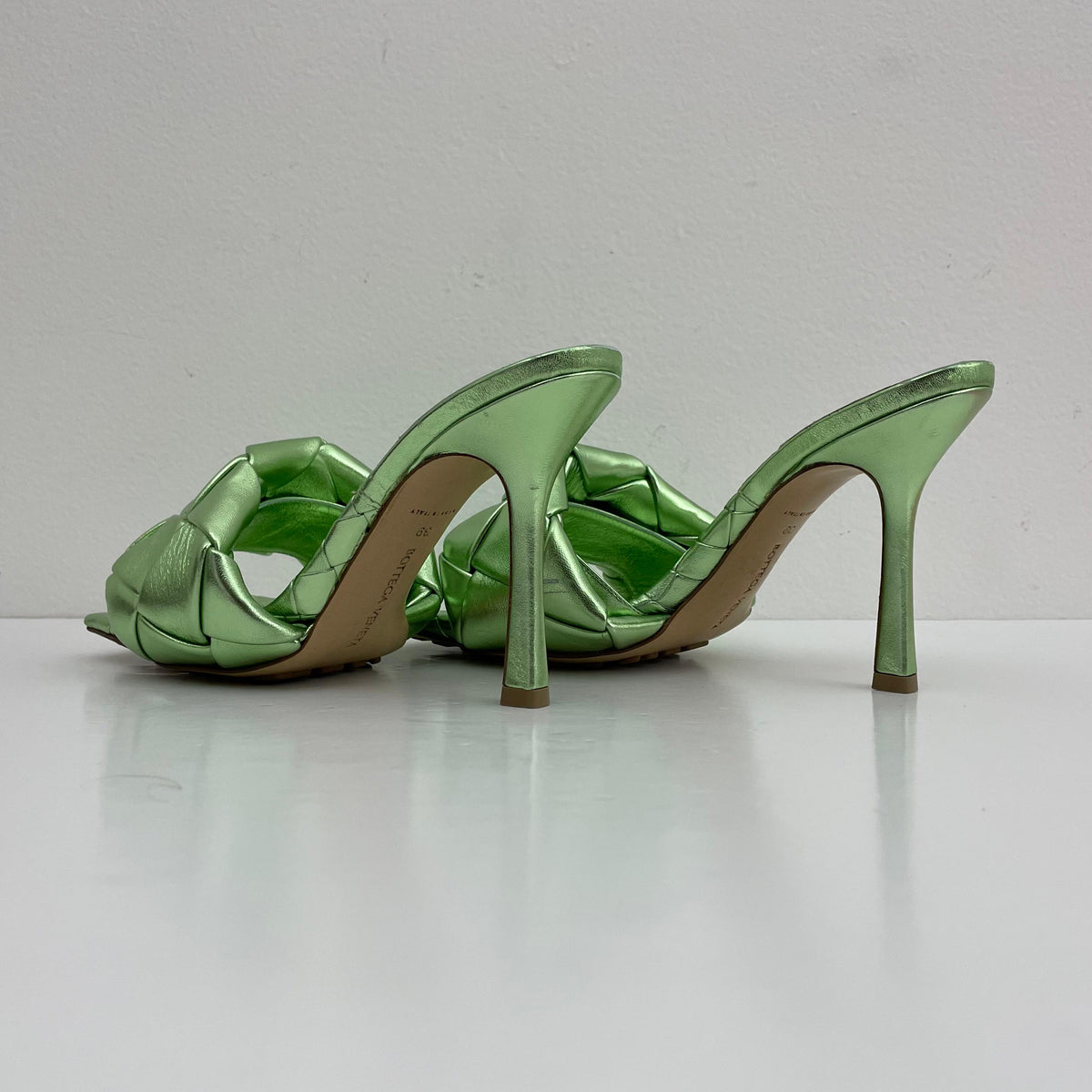 Bottega Veneta Lido Tacones Verde Esmeralda