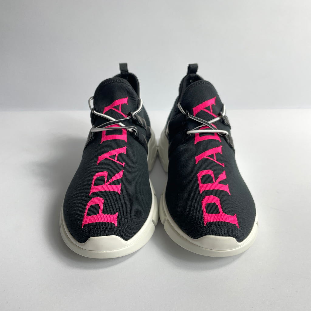 Prada Sock Sneakers Negros con Logo Rosa