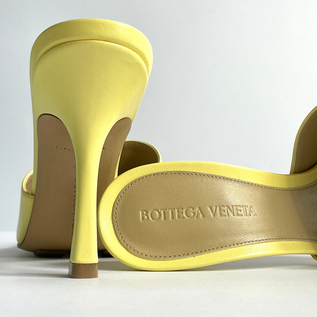 Bottega Veneta Lido Amarillos cuero liso