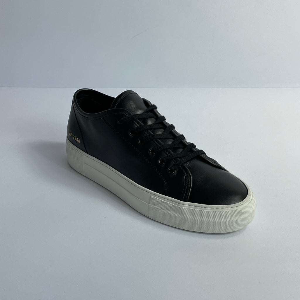 Tournament Low Super Sneakers de Cuero Negro