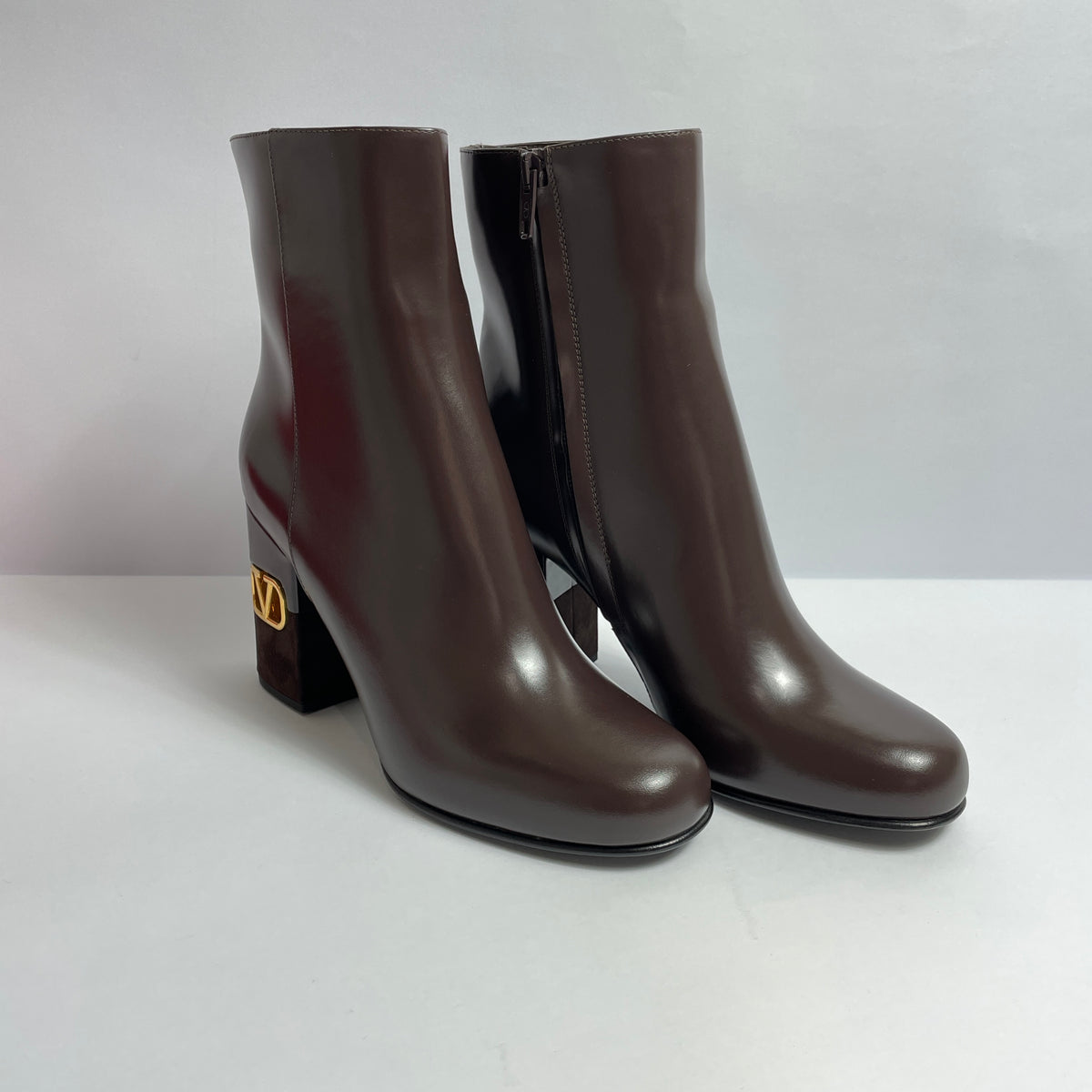 Valentino Garavani- Ankle Boots V en 3D